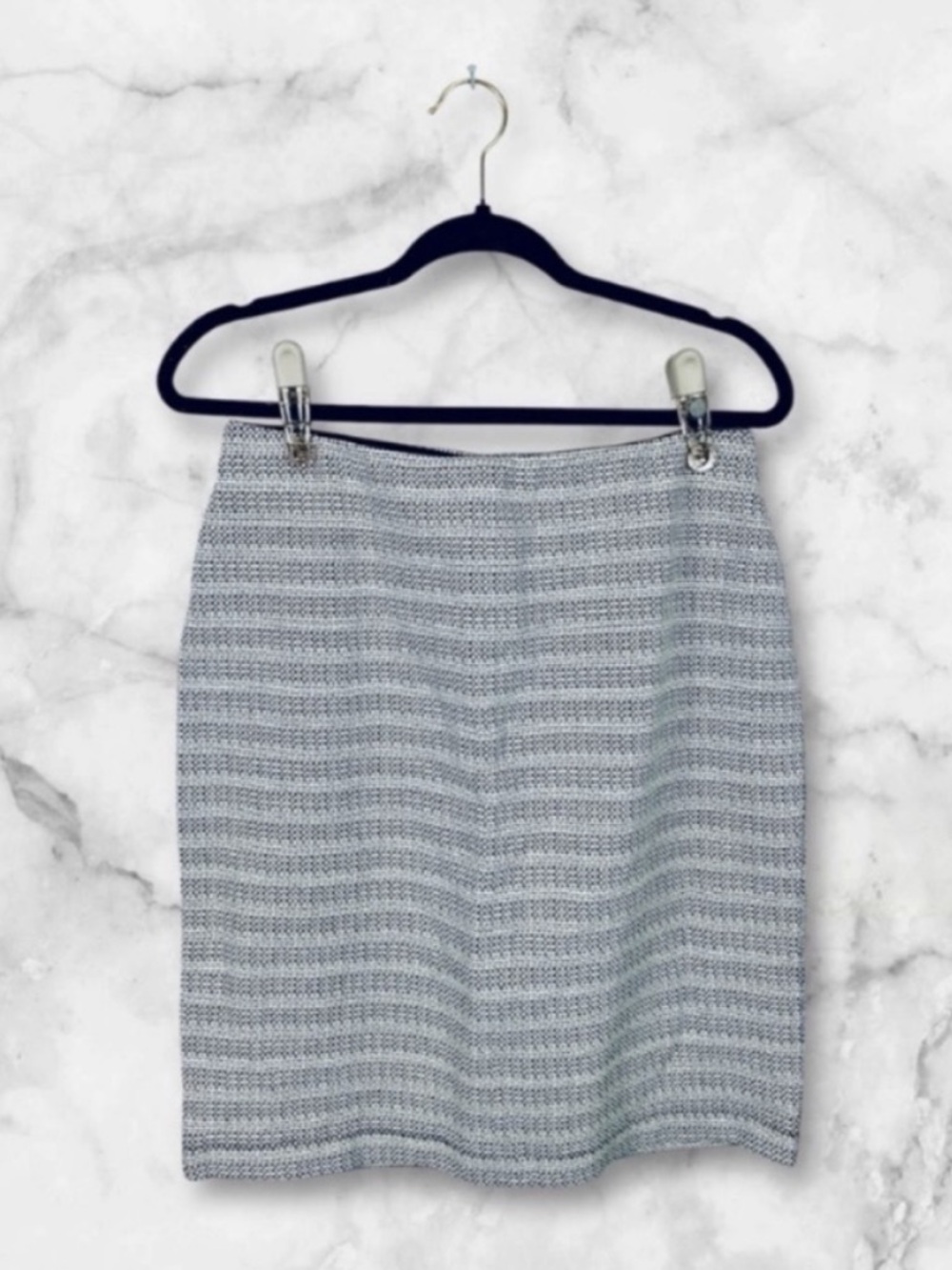 5 for $25 LOFT black/white textured stretch high waist pencil skirt size medium